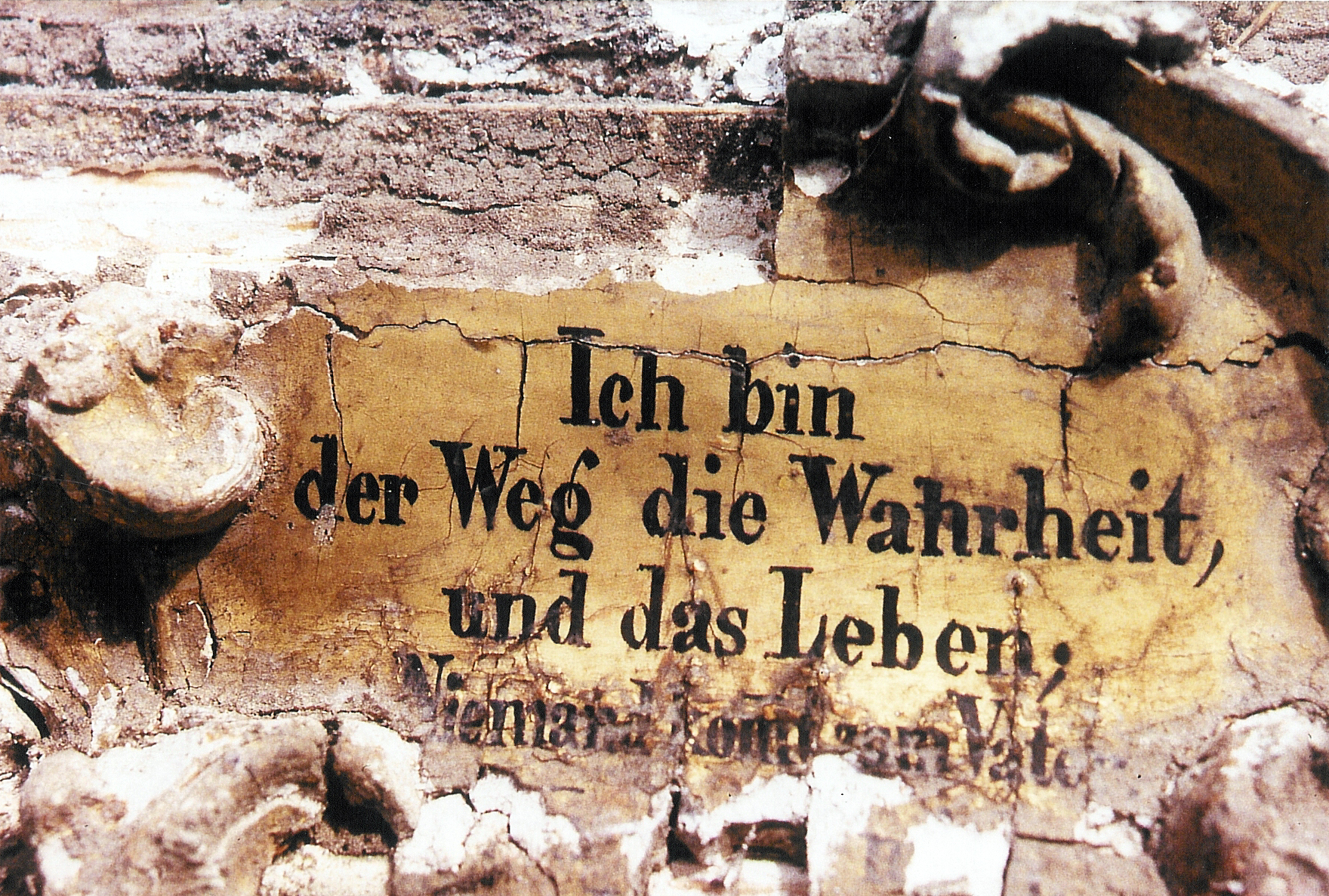 23-německý nápis
