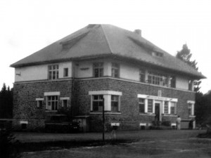 1986.jpg