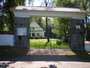 vstupni-brana.jpg